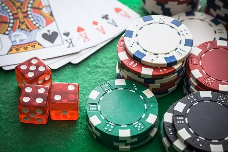 tiến lên miền nam 68club Ghi nhớ và quan sát các lá bài đã dược đánh ra